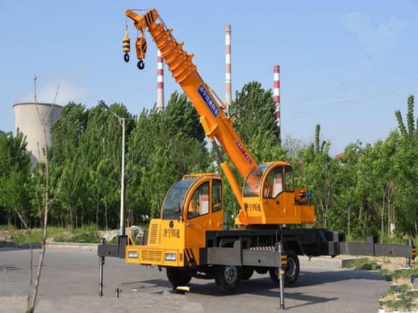 田家庵区吊车出租公司电话_吊车出租过程中常见问题会有哪些